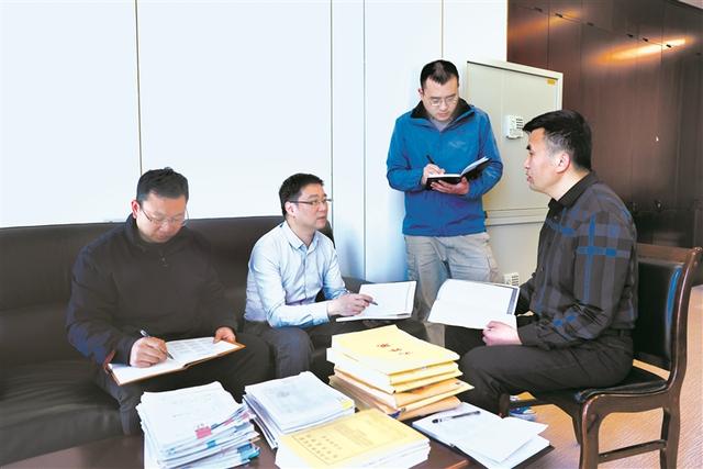 同為欠款不還為何定性不同從浙江省杭州之江國(guó)家旅游度假區(qū)管委會(huì)原一級(jí)調(diào)研員呂鋼鋒案說起