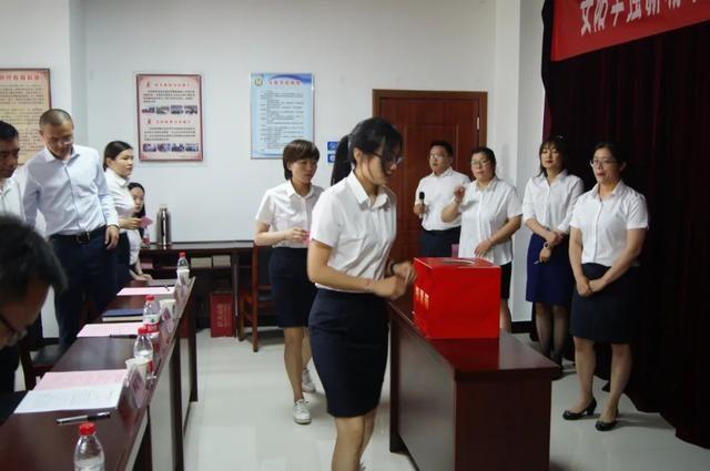 工會(huì)經(jīng)費(fèi)的使用和申請(qǐng)流程都是怎樣的？（工會(huì)經(jīng)費(fèi)怎么申請(qǐng)使用）