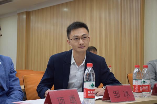 8支戰(zhàn)隊從這場5000人、750支隊伍的競賽中脫穎而出，總決賽倒計時?。╪支隊伍淘汰賽決出1234名）"