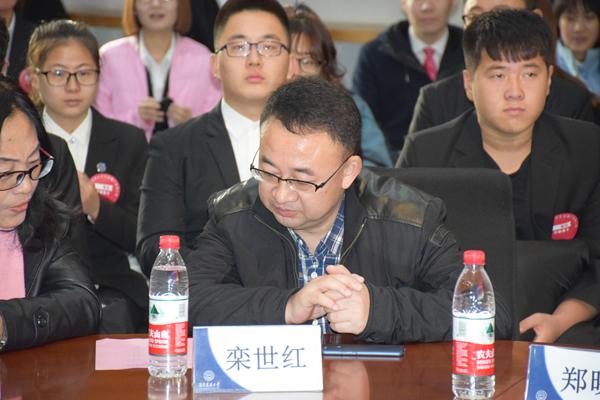 8支戰(zhàn)隊從這場5000人、750支隊伍的競賽中脫穎而出，總決賽倒計時！（n支隊伍淘汰賽決出1234名）"
